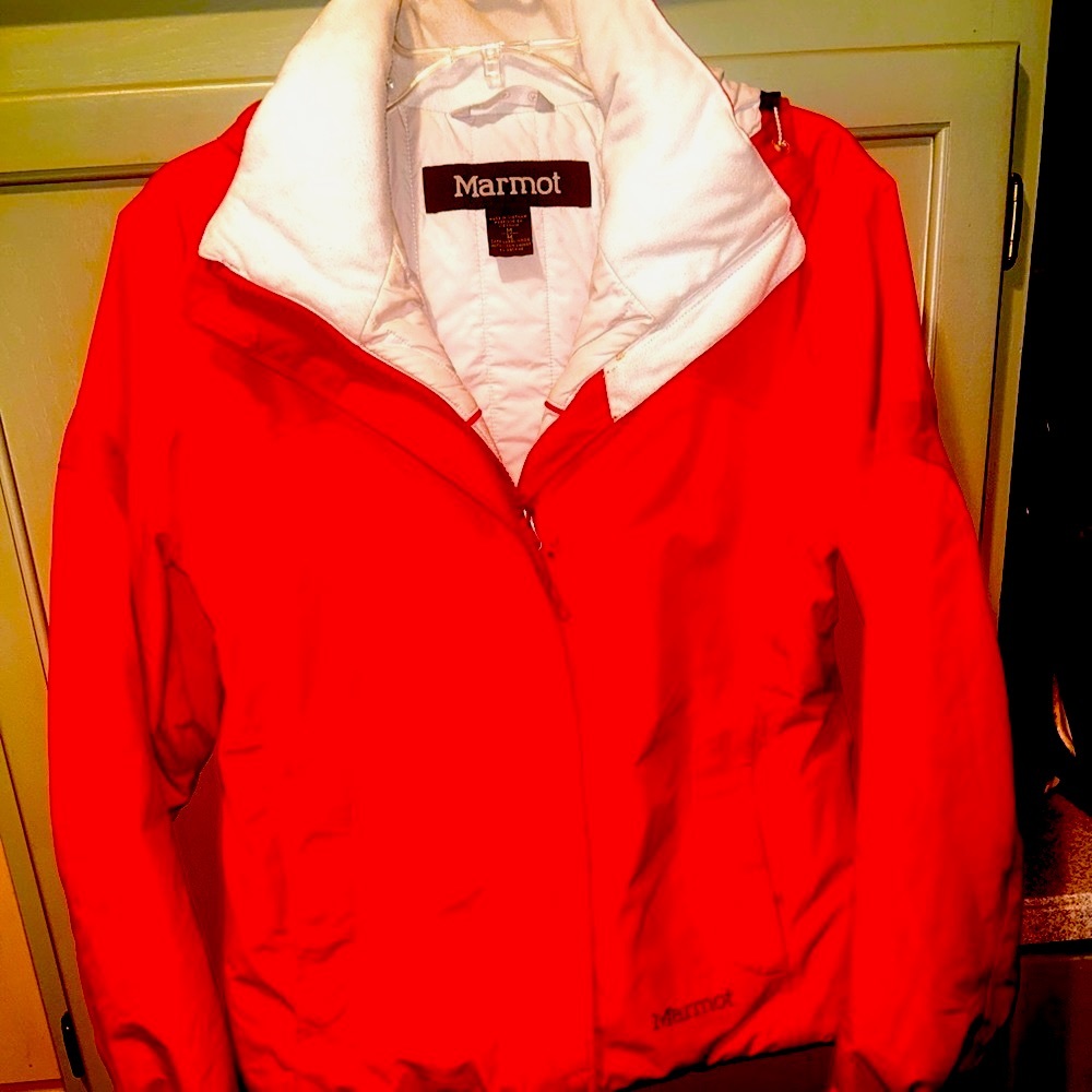 Marmot ( Excellent Brand) Women's GORE TEX Ski Jacket - Shell/ / Attached Hood - Picture 2 of 10